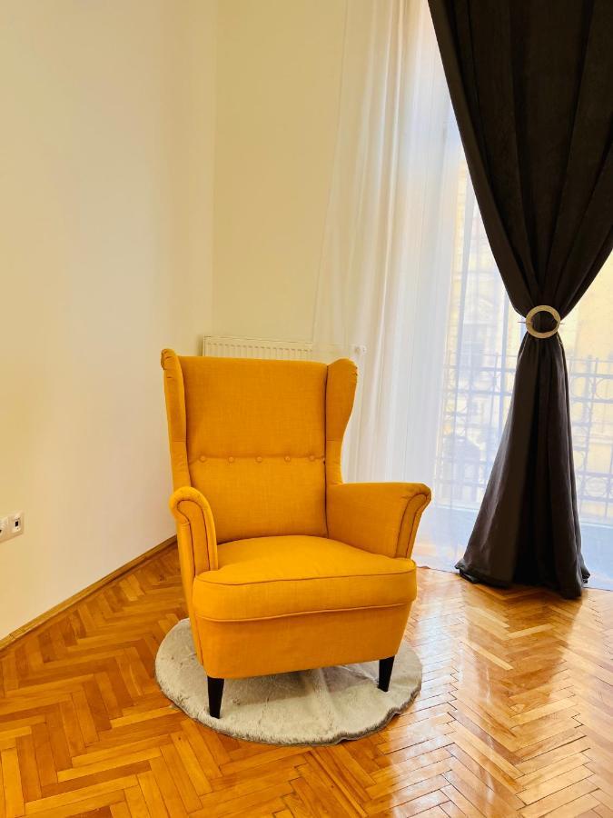 Apartment Friends Central Oradea Zewnętrze zdjęcie